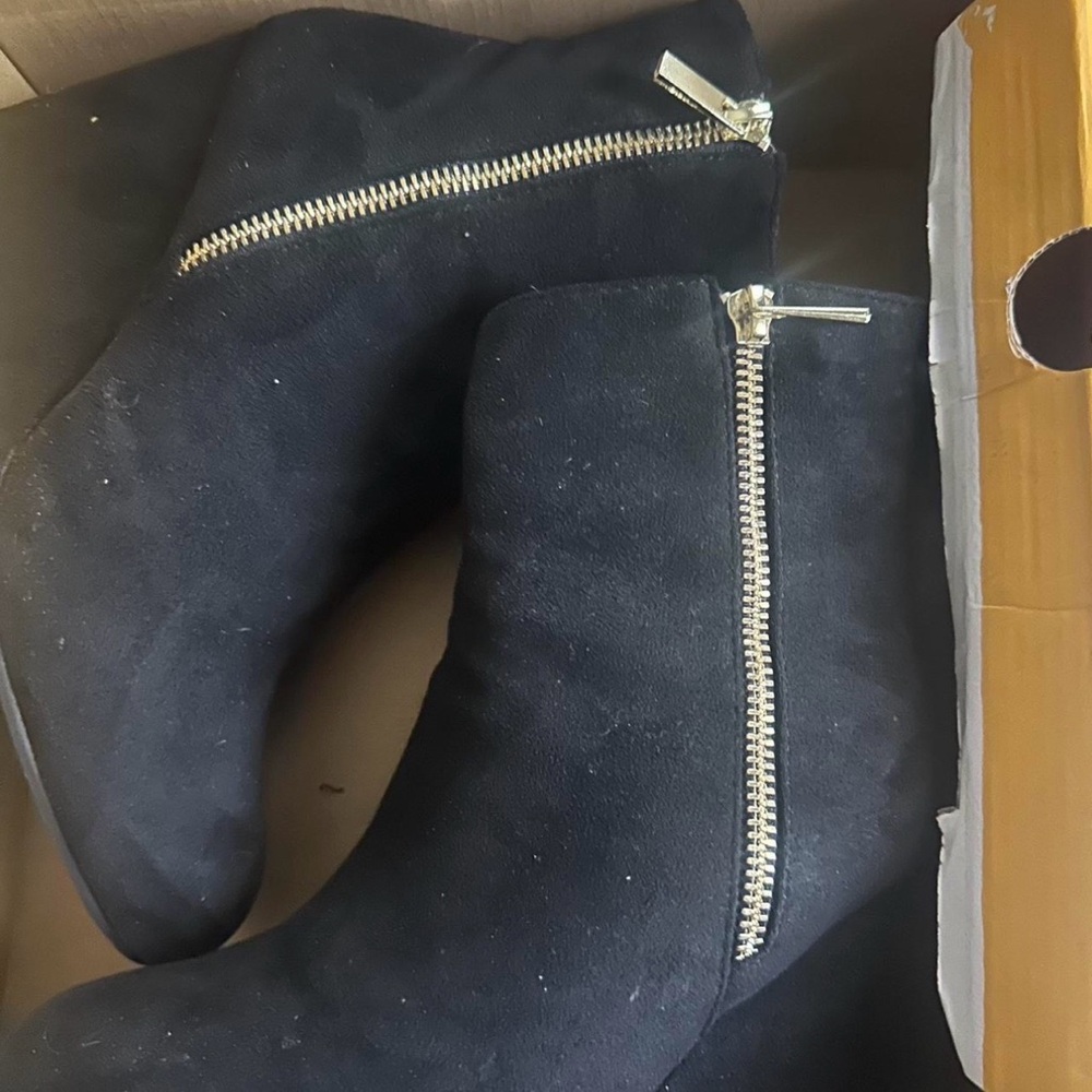 & Other Stories Black Ankle Boots with Metallic Zipper